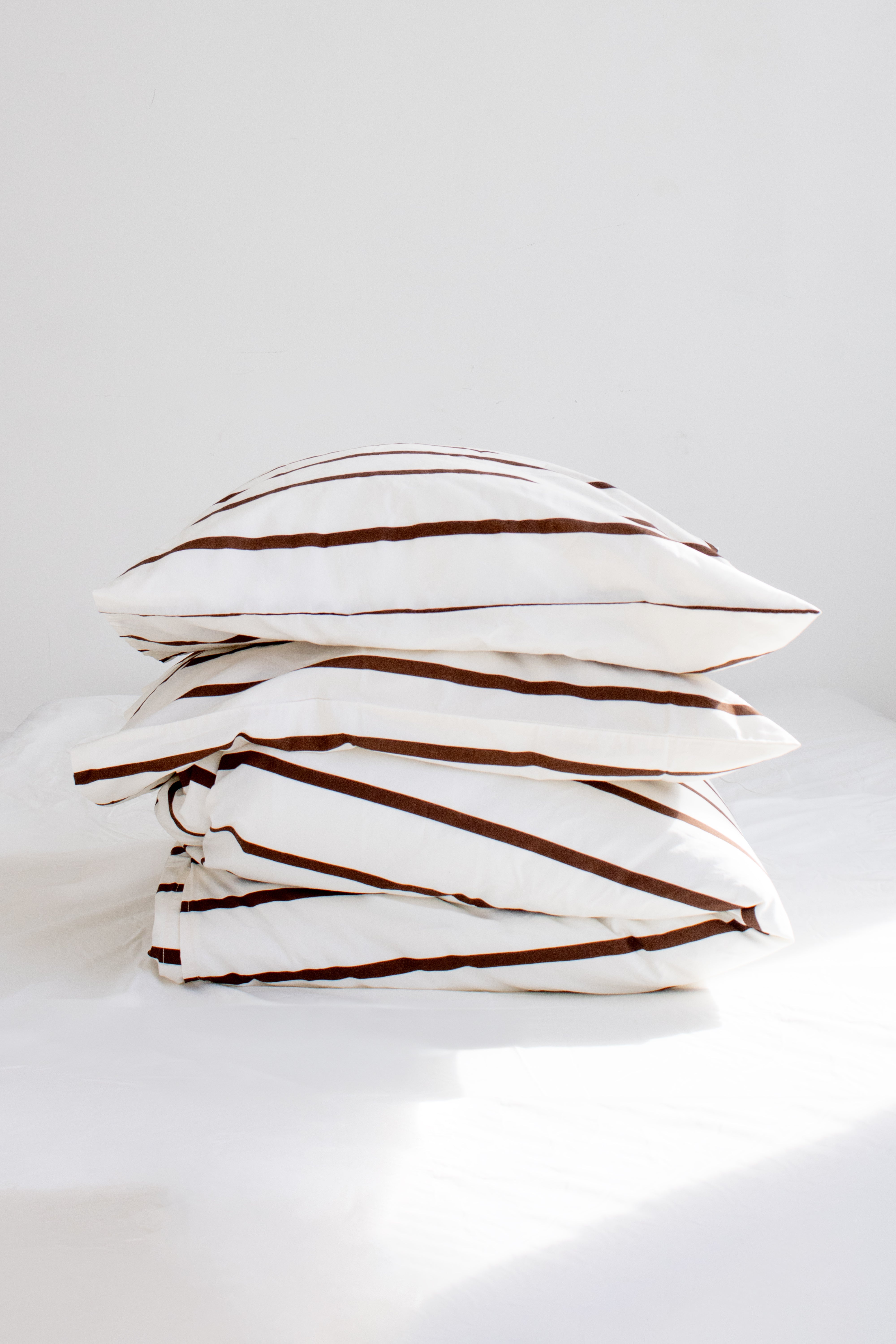 washed percale duvet cover – chocolate stripes